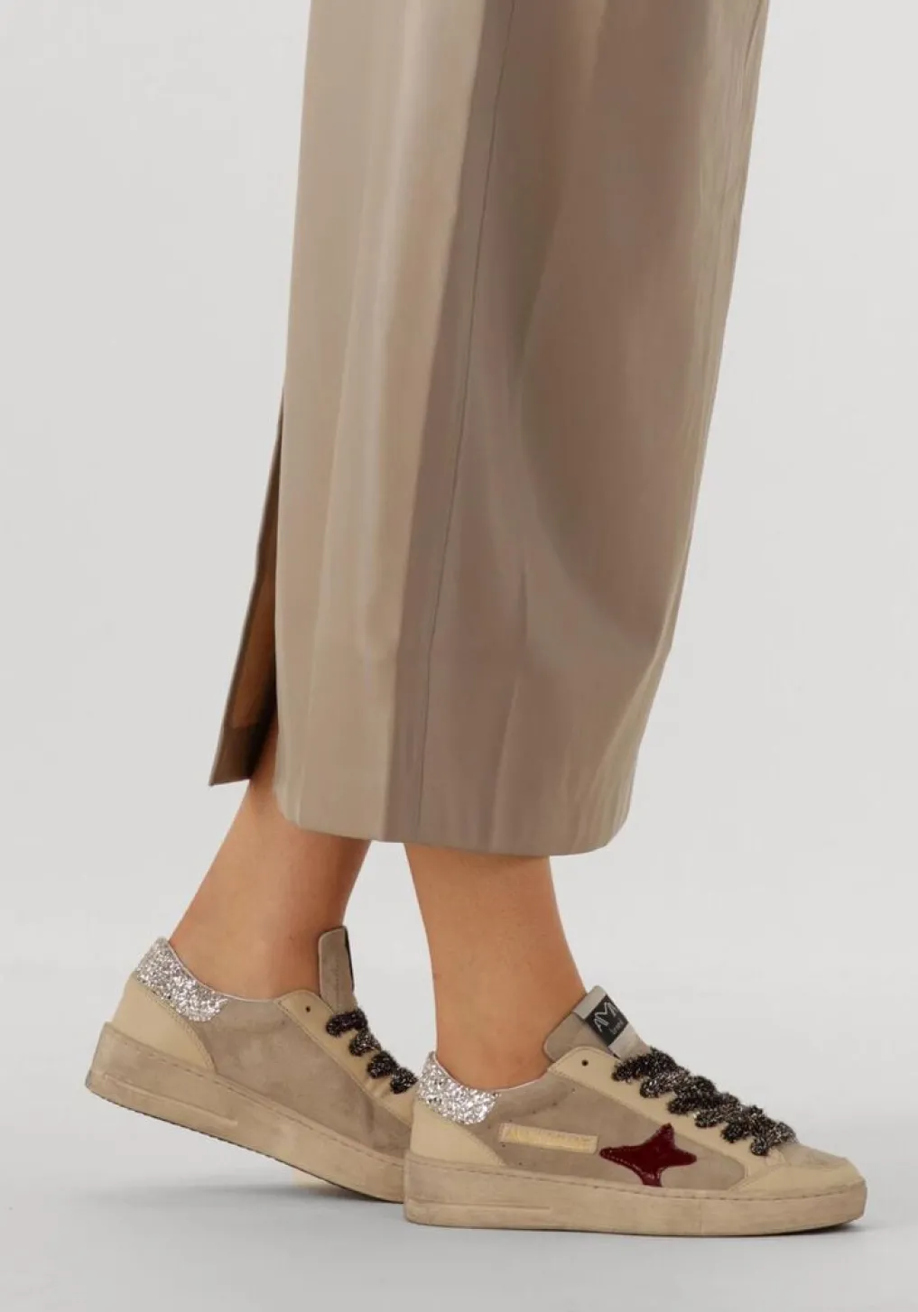 DAMES AMA BRAND DELUXE lage sneakers slam