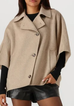 DAMES STUDIO AR mantel avy