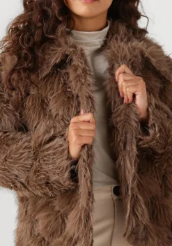 DAMES AIMEE THE LABEL e faux fur jas willem