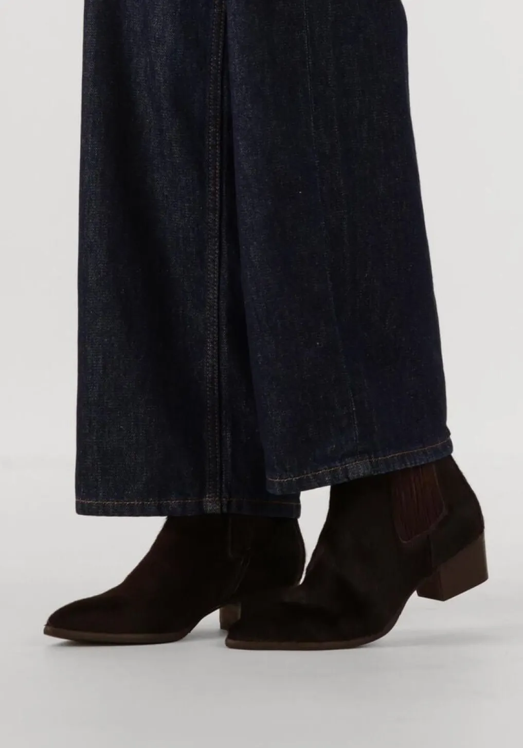 DAMES LINA LOCCHI e enkellaarsjes av 230