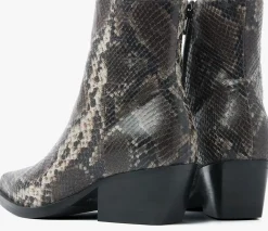 DAMES VIA VAI e enkellaarsjes do cassidy