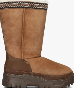 DAMES UGG snowboots classic tall trailgazer