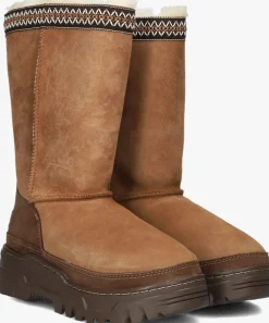 DAMES UGG snowboots classic tall trailgazer
