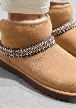 DAMES UGG vachtlaarzen classic mini crescent