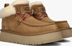DAMES UGG vachtlaarzen w funkarra cabin cuff
