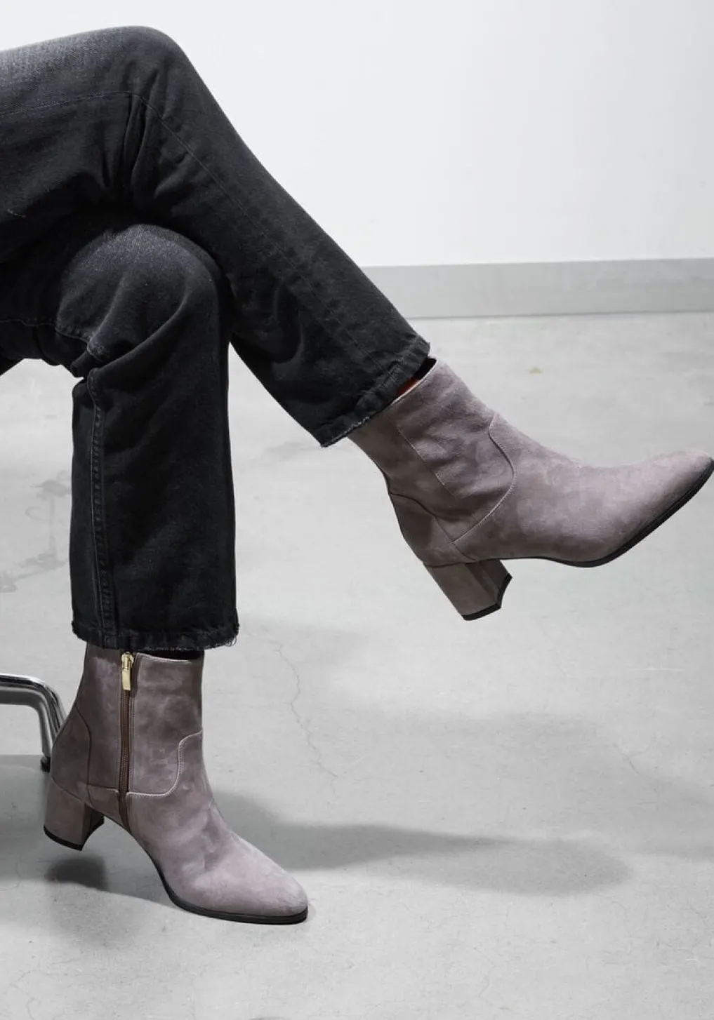 DAMES LINA LOCCHI grijze enkellaarsjes 8543