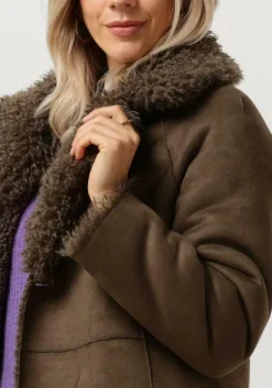 DAMES BEAUMONT e teddy jas jan