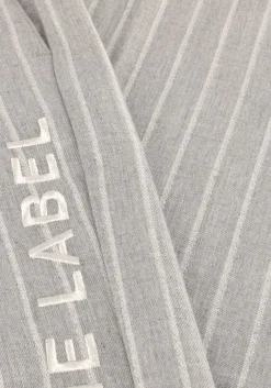 DAMES ALIX THE LABEL lichtgrijze wijde broek ladies woven pinstripe pants