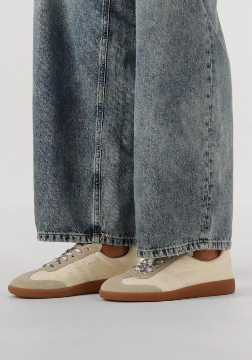 DAMES BACK70 te lage sneakers ghost