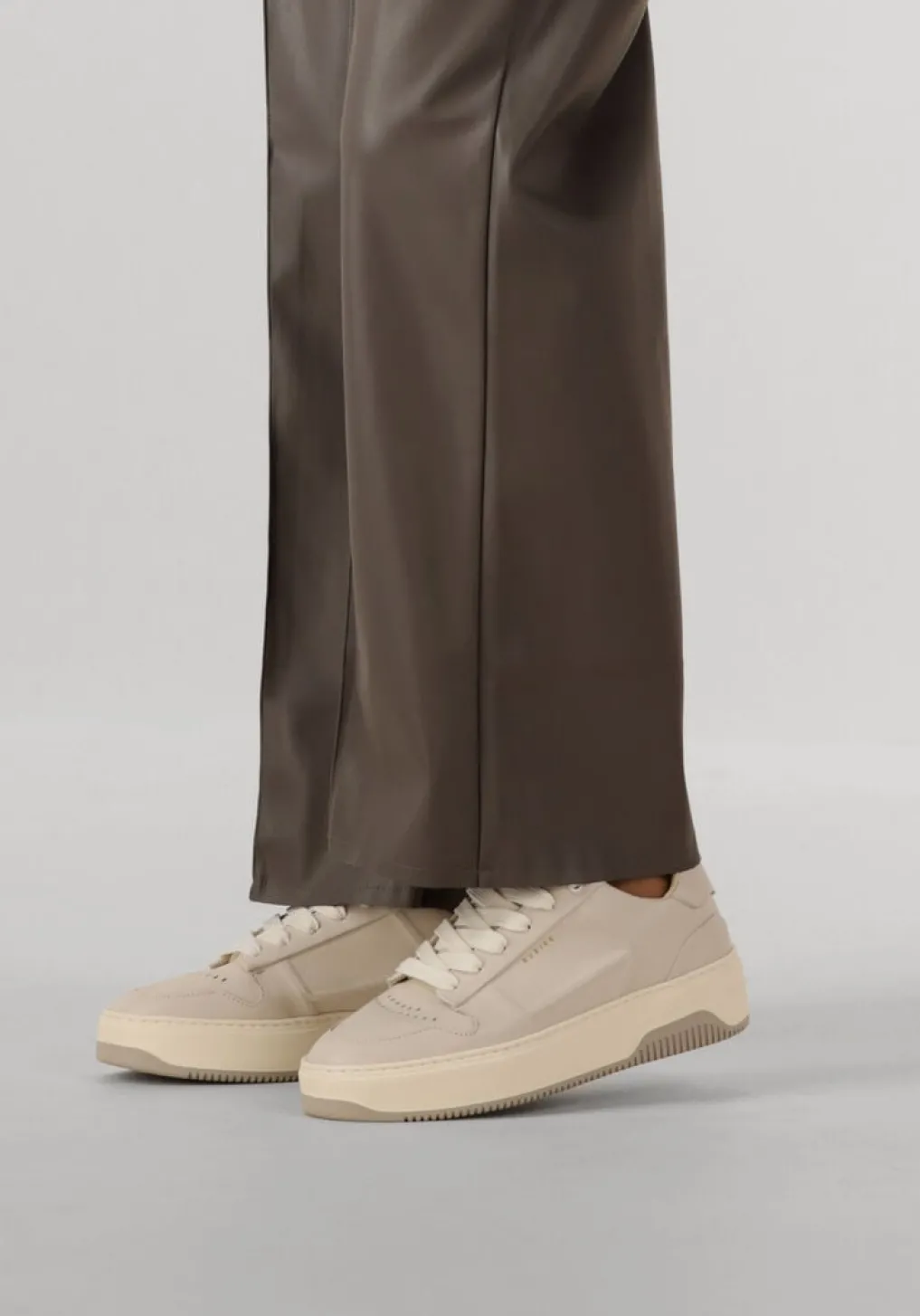 DAMES NUBIKK te lage sneakers basket cole