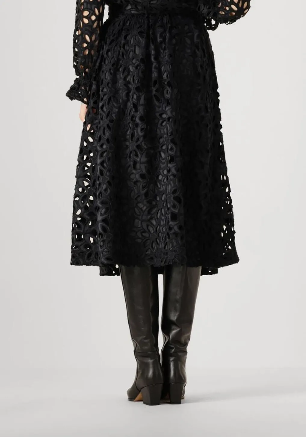 DAMES DEA KUDIBAL e midirok anona