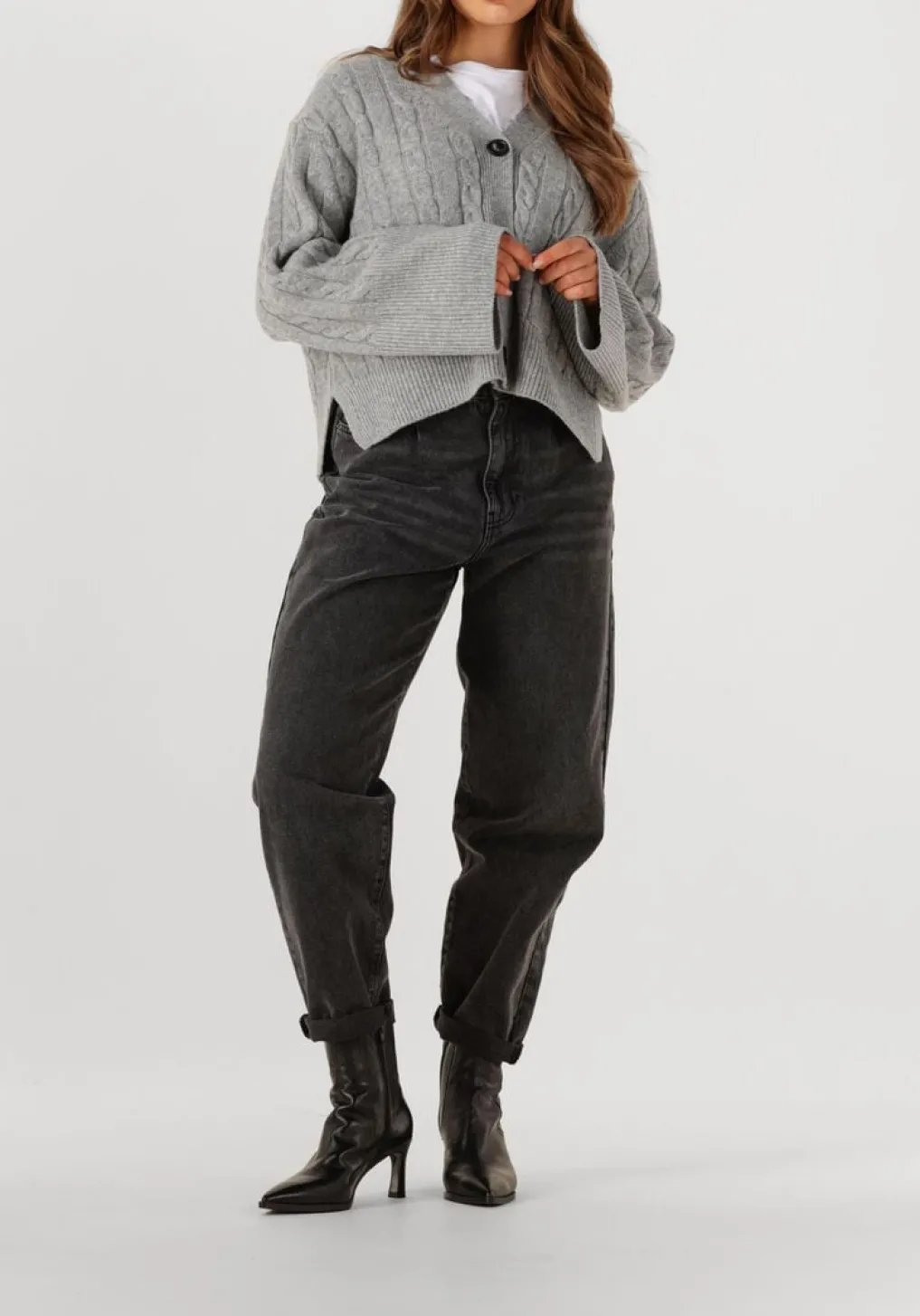 DAMES LINA LOCCHI e enkellaarsjes av 136 lis