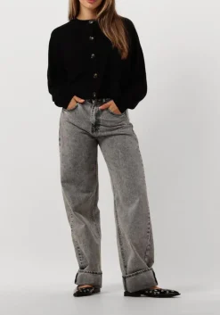 DAMES VANESSA BRUNO e truien/vesten douve